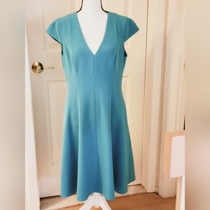 Black Halo V-neck Knee Length Dress